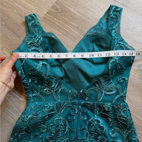 Narianna Elegant Teal Lace Dress- Size S - Picture 10 of 12